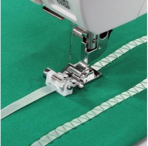 STOPKA DO NASZYWANIA CEKINÓW, TASIEMEK I GUMEK JANOME (ROTACYJNY 9 MM)