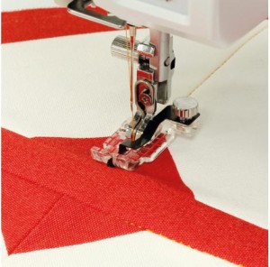 STOPKA Z PROWADNIKAMI JANOME 4 W 1 (ROTACYJNY)