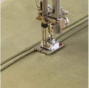 STOPKA DO WSZYWANIA KORDU I WYPUSTEK (2,5 MM) JANOME (ROTACYJNY 9 MM)