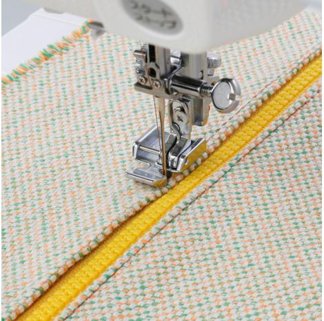 janome-940290000-stopka-do-zamkow.jpg